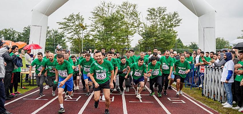 18inci-geleneksel-ekiden-yarislarinda-cosku-ve-heyecan-bir-arada-yasandi.jpg