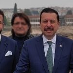 ak-partili-kayadan-soyere-sert-cikis.jpg
