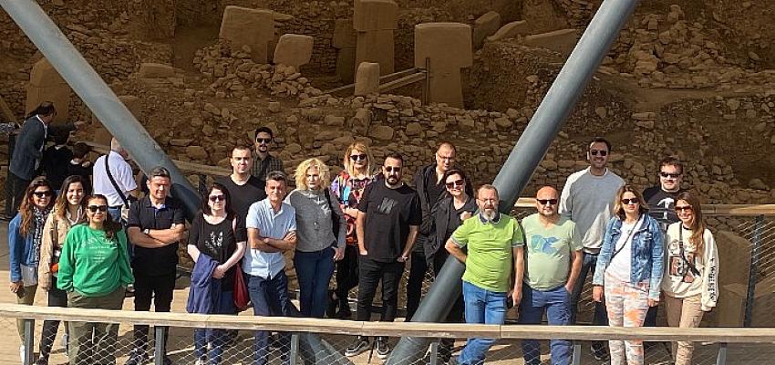 axa-sigorta-basarili-acenteleriyle-gobeklitepede-bir-araya-geldi.jpg