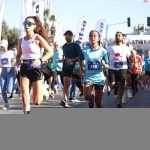 aydin-buyuksehir-belediyesi-tarafindan-kusadasinda-duzenlenen-limitsensin-aydinda-sporcular-kiyasiya-yaristi.jpg