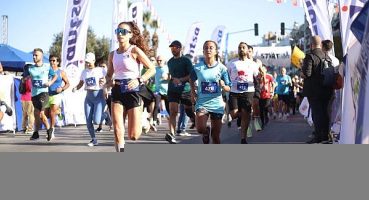 Aydın Büyükşehir Belediyesi tarafından Kuşadası’nda düzenlenen “LimitSensin Aydın”da sporcular kıyasıya yarıştı