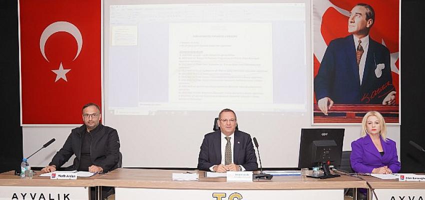 ayvalik-belediyesinin-2023-yili-butcesi-oy-birligiyle-465-milyon-lira.jpg