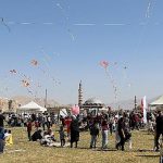 dunya-cocuk-gununde-ucurtma-senligi-duzenlendi.jpg
