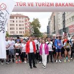 kultur-yolu-festivalleri-devam-ediyor-baskent-kultur-yolu-festivalinde-ankaralilar-sanat-icin-kostu-ve-serebral-palsiye-dikkat-cekti.jpg