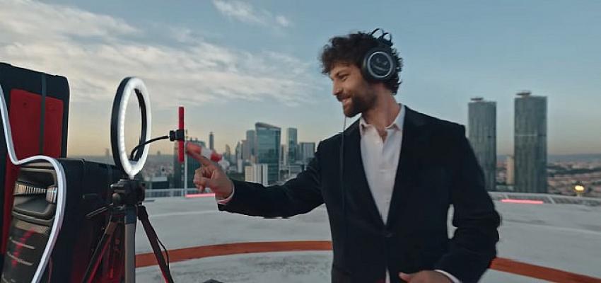 mediamarkttan-yeni-iletisim-kampanyasi-mediamarktla-tam-zamani.jpg
