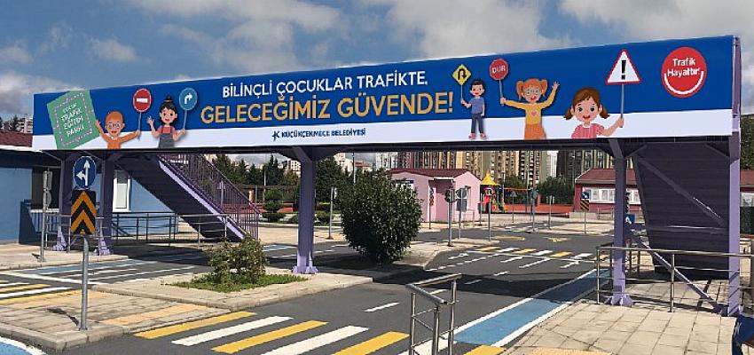 trafik-hayattir-platformu-ve-kucukcekmece-belediyesi-25-bin-ogrenciye-trafik-egitimi-verecek.jpg