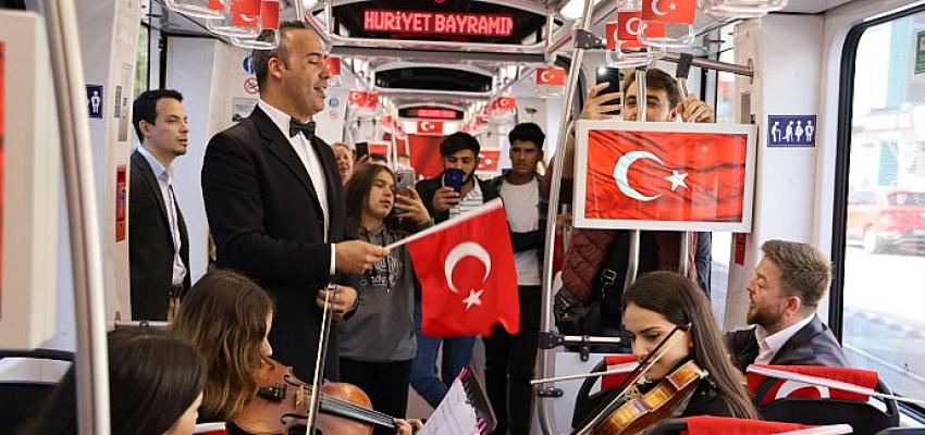 ulasimparktan-cumhuriyet-tramvayi.jpg