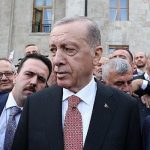 bergama-belediye-baskani-hakan-kostu-cumhurbaskani-recep-tayyip-erdogan-ile-gorustu.jpg