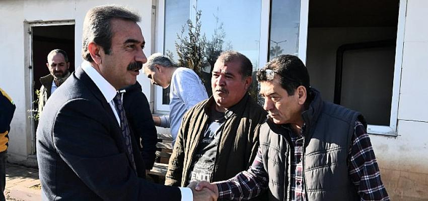 cukurova-belediye-baskani-soner-cetin-yol-iscileriyle-kahvaltida-bulustu.jpg
