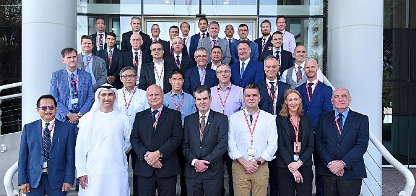 emirates-ve-iata-pilot-egitimi-ve-ucus-guvenligine-dair-en-iyi-uygulamalarin-paylasilmasi-icin-sektore-onculuk-ediyor.jpg