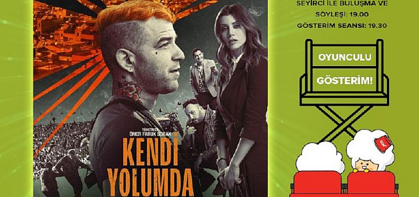 kendi-yolumda-filmi-oyunculariyla-birlikte-sinemaseverlerle-bulusuyor.jpg