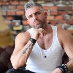 mustafa-yilmazdan-gulu-soldurmama-hollywood-tadinda-klip.jpg