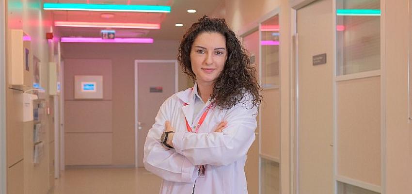 tukenmislik-sendromu-ve-degersizlik-hissi-sessiz-istifaya-yol-acabiliyor.jpg