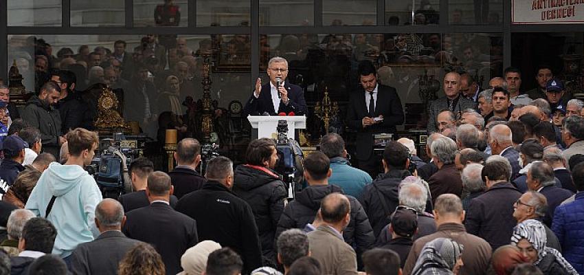 uskudar-belediyesi-antikacilar-carsisini-istanbullularin-hizmetine-sundu.jpg