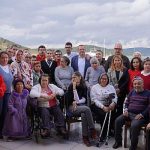 ayvalik-belediyesi-dunya-engelliler-gunu-kapsaminda-kentteki-engelli-vatandaslar-ve-aileleriyle-bulusma-duzenledi.jpg