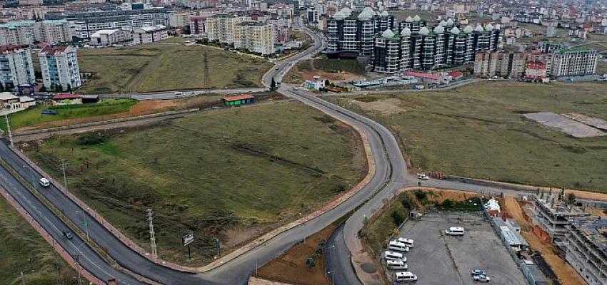 cayirova-veysel-karani-caddesi-ustyapi-calismasiyla-yenileniyor.jpg