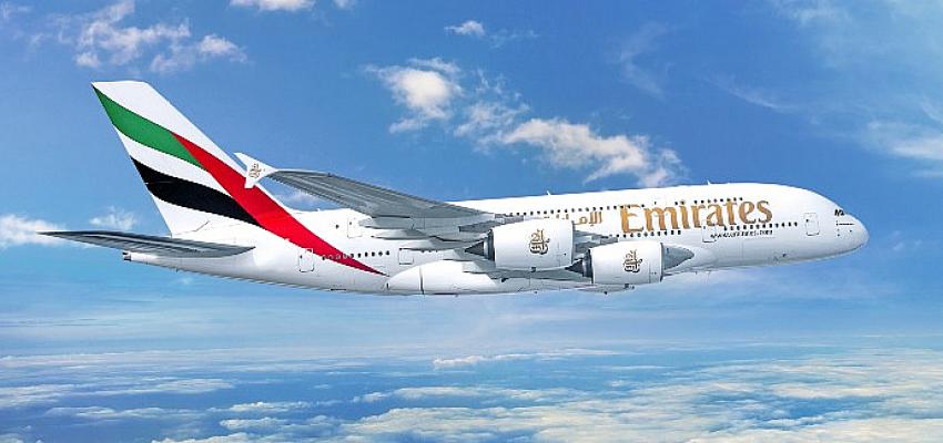 emirates-londra-gatwicke-duzenlenen-gunluk-a380-sefer-sayisini-uce-cikardi.jpg