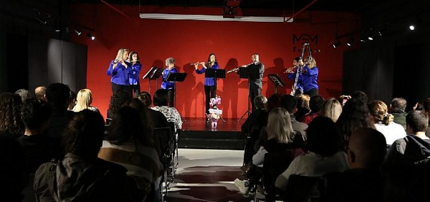 istanbul-flut-toplulugundan-muhtesem-konser.jpg