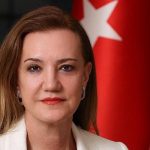 rektor-nukhet-hotar-kaybedilen-itibari-bu-sekilde-siyaset-geri-getirmez.jpg