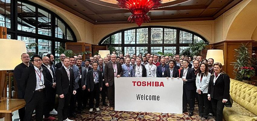 toshiba-emea-bolgesi-distributorleri-istanbulda-bulustu.jpg