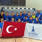 izmir-buyuksehir-belediyesi-ceyrek-finalde.jpg