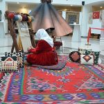el-yapimi-usak-halilari-kibris-modern-sanat-muzesinde.jpg