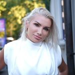 markalarin-ve-sanatcilarin-iletisimde-guvendigi-isim-selma-senturkun-basari-yolculugu.jpg