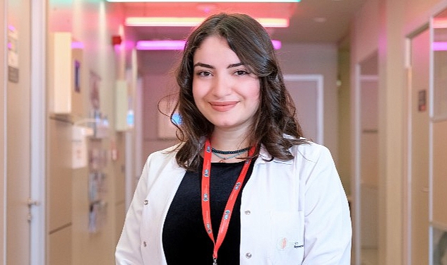 otizmde-erken-baslayan-egitim-bireyin-yasamina-olumlu-yansiyor.jpg