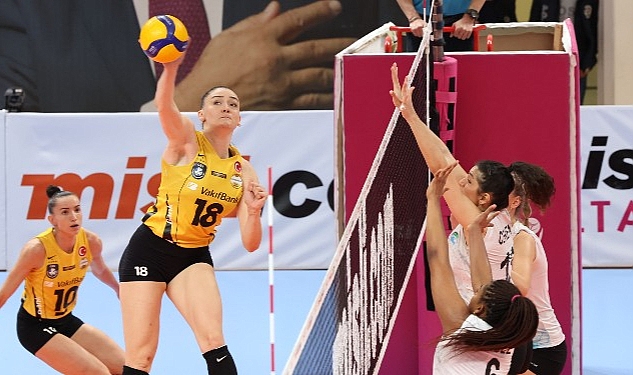 vakifbank-normal-sezonu-galibiyetle-kapatti.jpg