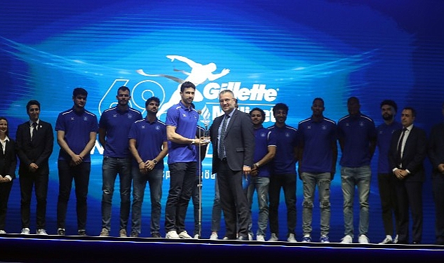 anadolu-efes-69-gillette-milliyet-yilin-sporcusu-odulleri-yilin-takimi-odulunun-sahibi-oldu.jpg