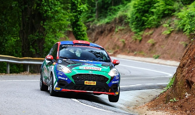 castrol-ford-team-turkiye-yesil-bursa-rallisinde-genc-pilotlari-ile-basari-pesinde-kosacak.jpg