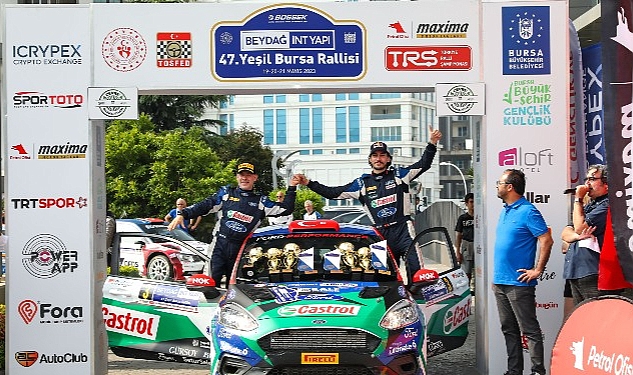 castrol-ford-team-turkiye-yesil-bursa-rallisini-zirvede-tamamladi.jpg