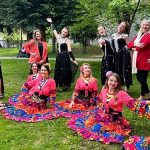 nilufer-belediyesi-halk-danslari-toplulugu-bulgaristanda-gonulleri-fethetti.jpg