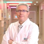 prof-dr-aytac-atamer-kolon-kanseri-tedavisi-mumkun-ve-onlenebilir-bir-hastalik.jpg