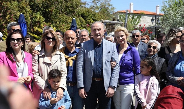 turkiyenin-ilk-vegan-dostu-belediyesi-olan-didim-belediyesi-tarafindan-bu-yil-5-si-duzenlenen-didim-vegfest-birbirinden-renkli-goruntulerle-sona-erdi.jpg