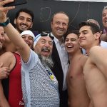 iklim-krizine-farkindalik-olusturmak-icin-pedal-cevirdiler-kostular-yuzduler.jpg