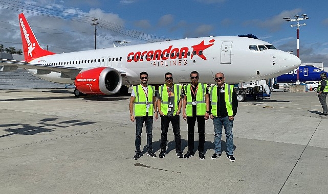 corendon-airlines-filosunu-yeni-boeing-737-8-ucagi-ile-yenilemeye-devam-ediyor.jpg