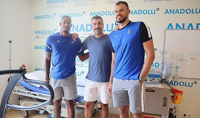 anadolu-efes-basantrenoru-erdem-can-ile-will-clyburn-ve-ante-zizic-saglik-kontrolunden-gecti.jpg