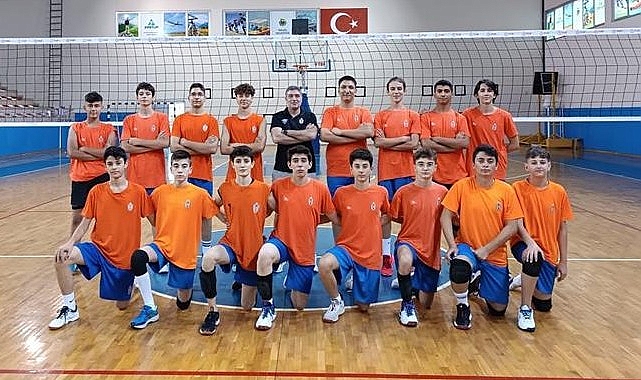 inegol-belediyespor-voleybolda-4-kategoride-yarisacak.jpg