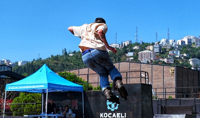 skate-parkta-adrenalin-tavan-yapti.jpg