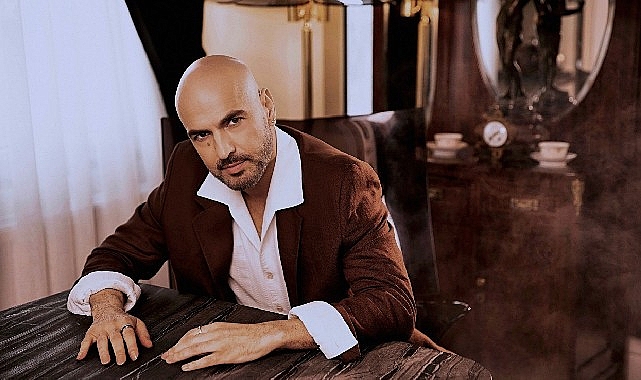 soner-sarikabadayidan-yeni-hit-dudaklarim-yeminli.jpg