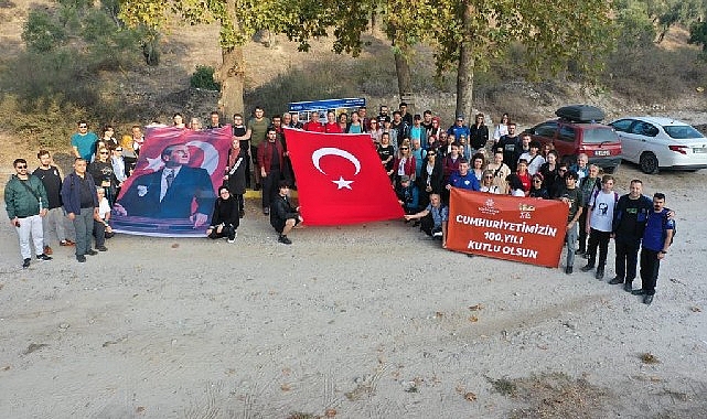aydinlilar-cumhuriyetin-100-yilini-trekking-etkinligiyle-kutladi.jpg