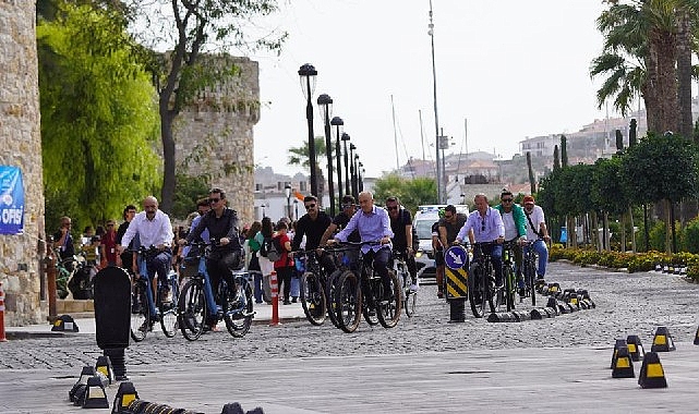 veloturk-gran-fondo-cesme-by-salcano-start-aldi.jpg