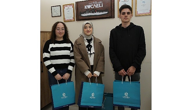 fotograf-severler-her-ay-odul-kazanmaya-devam-ediyor.jpg
