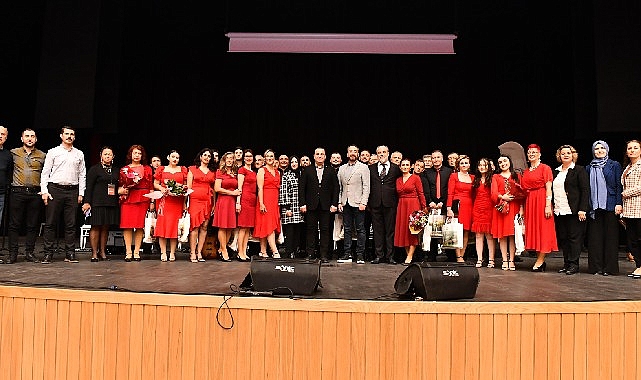 mustafakemalpasali-kursiyerlerden-sanat-soleni.jpg