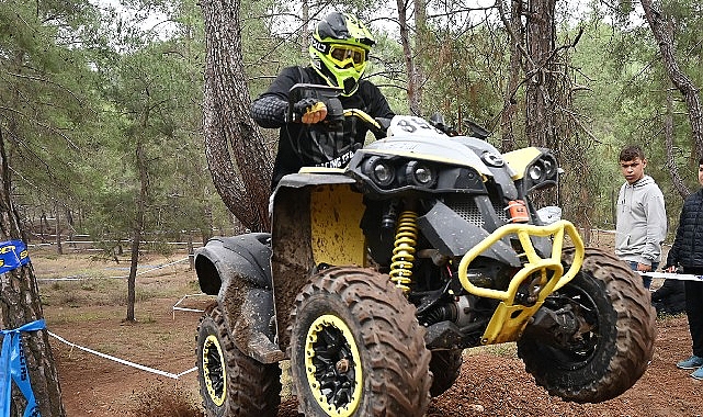 turkiye-enduro-ve-atv-sampiyonasi-3-ayak-yarislari-kemerde-yapildi.jpg