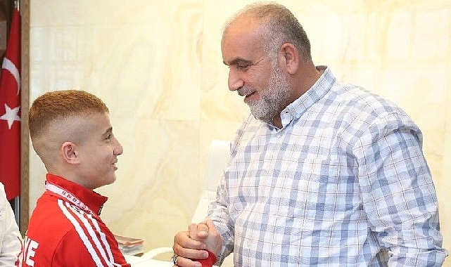 canik-basarilara-doymuyor.jpg
