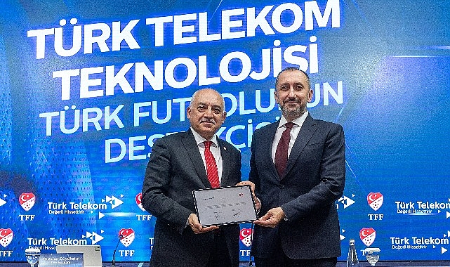 turk-telekom-teknolojisi-turk-futbolunun-destekcisi.jpg