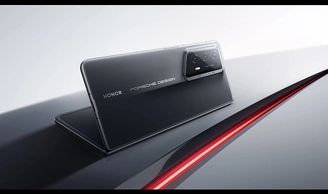 porsche-design-honor-magic-v2-rsr-katlanabilir-telefon-dunyasinda-sinirlari-zorluyor.jpg