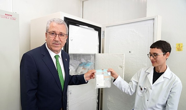 extremophyte-deneyine-ait-materyaller-ege-universitesine-ulasti.jpg